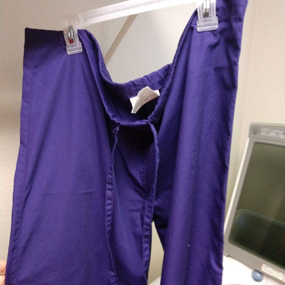 Purple scrub bottom unisex medium